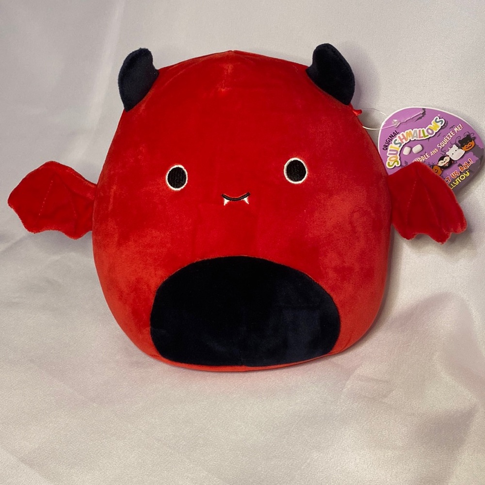 NWT - Squishmallow 8” Dante Halloween 2020
